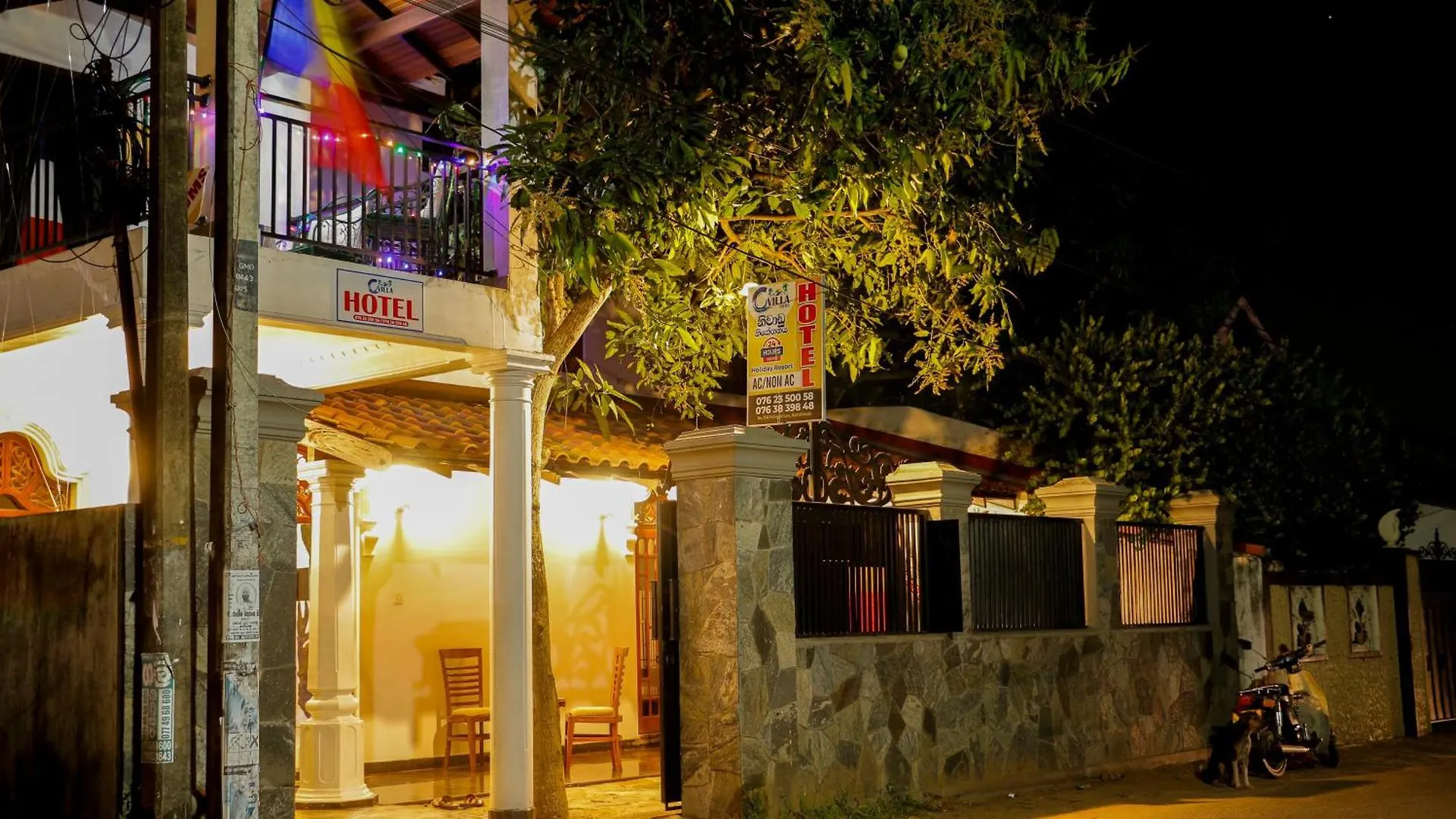 C Villa And Hotel Nikawatawana Guest house